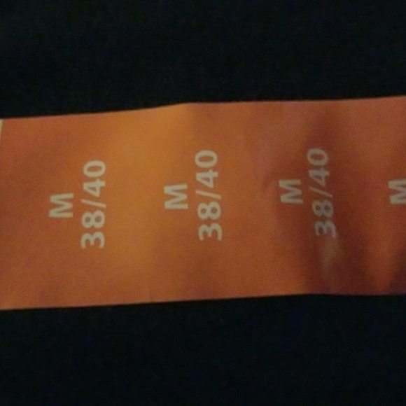 Black short sleeve SECURITY shirt. - Picture 5 of 5